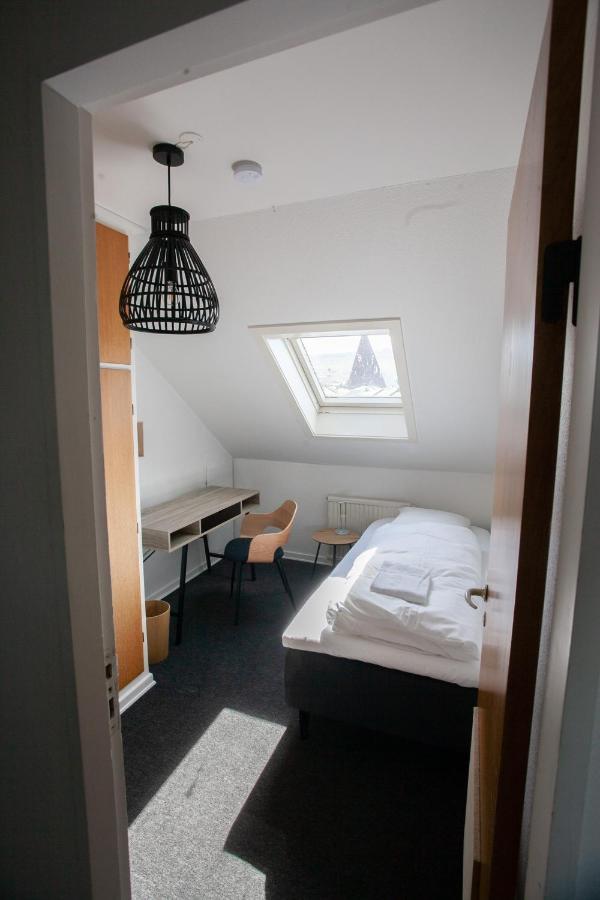 The Bird / Guesthouse / 10 Min Walk Downtown ทอร์สเฮาน์ ภายนอก รูปภาพ